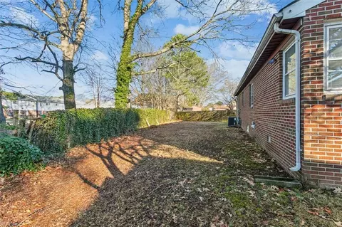 16 Freda Ct, Hampton, VA 23666 photo 25