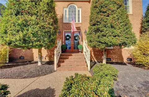 3928 Meeting House Rd, Virginia Beach, VA 23455
