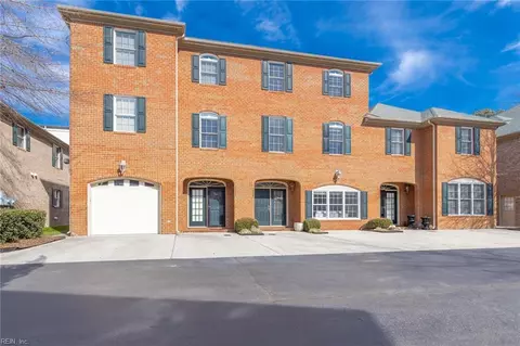 1024 Quail Covey Ln, Virginia Beach, VA 23451