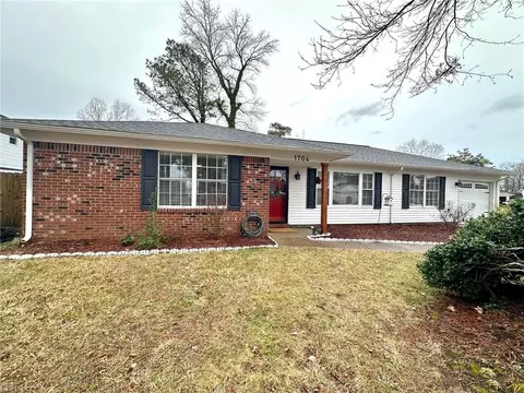 1704 Caroga Ct, Virginia Beach, VA 23453