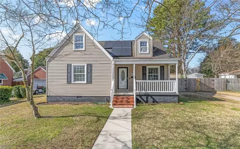 2521 Keller Ave, Norfolk, VA 23509