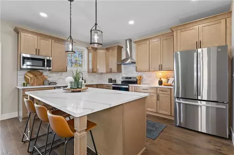 571 Hog Island Rd, Surry, VA 23883