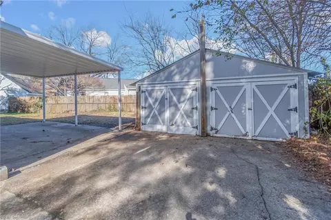 308 Dixie Dr, Norfolk, VA 23505 photo 31