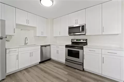 308 Dixie Dr, Norfolk, VA 23505 photo 9