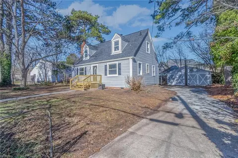 308 Dixie Dr, Norfolk, VA 23505 photo 4