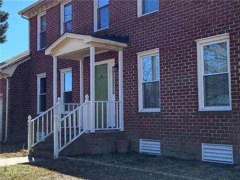 4637 Chippendale Ct, Virginia Beach, VA 23455