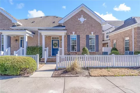 1025 Warrington Blvd, Chesapeake, VA 23320