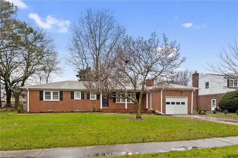 1213 Pascal Pl, Norfolk, VA 23502