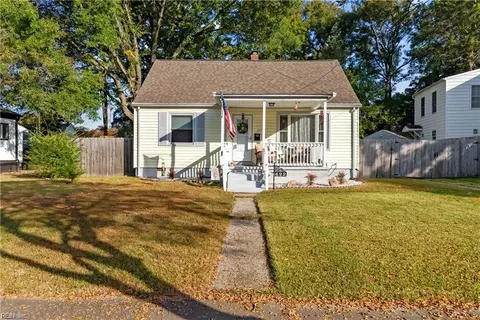 422 E Westmont Ave, Norfolk, VA 23503
