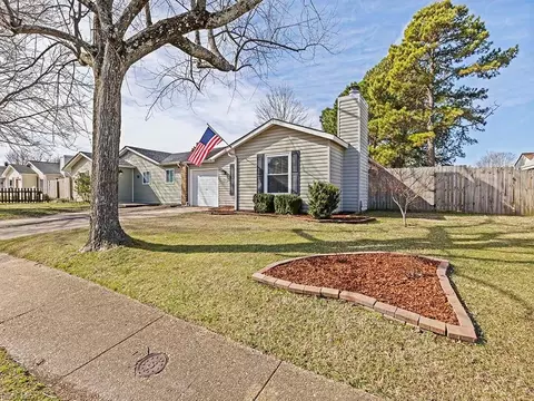 1769 Solar Ln, Virginia Beach, VA 23456