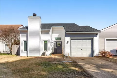 5734 Earnhardt St, Virginia Beach, VA 23464