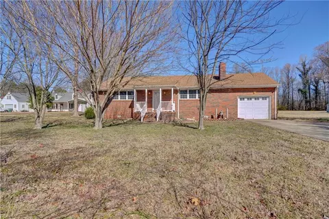 4940 Nansemond Pw Pkwy, Suffolk, VA 23435