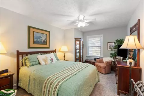114 Westbrook Dr, Hampton, VA 23666 photo 21