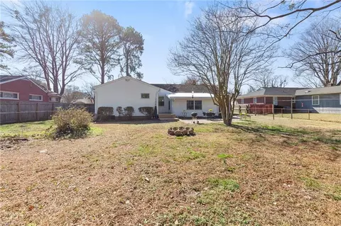114 Westbrook Dr, Hampton, VA 23666 photo 26