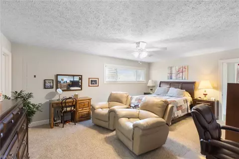 114 Westbrook Dr, Hampton, VA 23666 photo 18