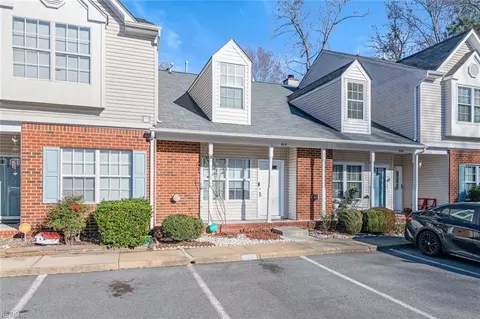 462 Rivers Ridge Cir, Newport News, VA 23608