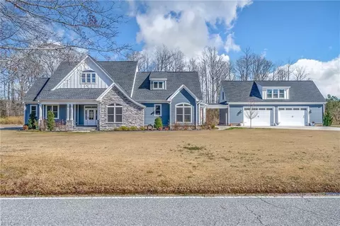 2341 West Rd, Chesapeake, VA 23322