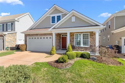 2916 Elegance Ln, Virginia Beach, VA 23456
