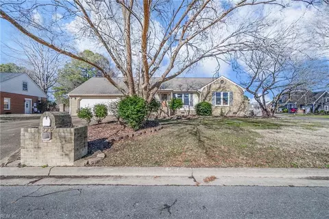 320 Windlesham Dr, Chesapeake, VA 23322 photo 3