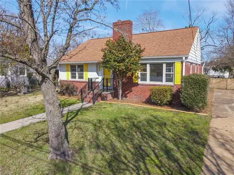 1816 Broadstreet Rd, Hampton, VA 23666 photo 2
