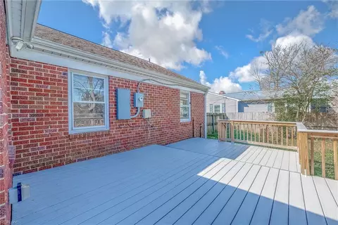 1816 Broadstreet Rd, Hampton, VA 23666 photo 25