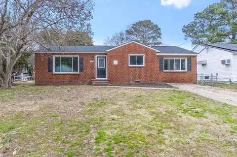 1321 Great Bridge Blvd, Chesapeake, VA 23320