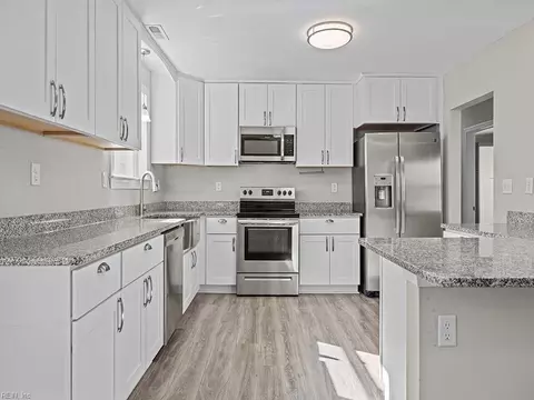 Kitchen - 7808 Walters Dr, Norfolk, VA 23518 photo 3 of 7