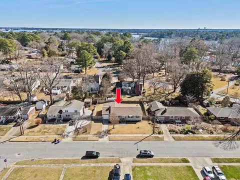 View/Area - 7808 Walters Dr, Norfolk, VA 23518 photo 2 of 7