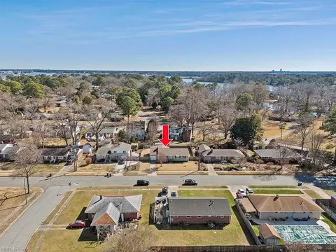 View/Area - 7808 Walters Dr, Norfolk, VA 23518 photo 3 of 7