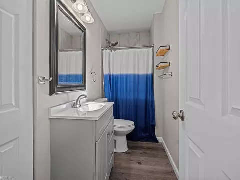 Bath - 7808 Walters Dr, Norfolk, VA 23518 photo 2 of 3
