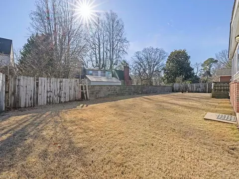 Exterior - 7808 Walters Dr, Norfolk, VA 23518 photo 4 of 8
