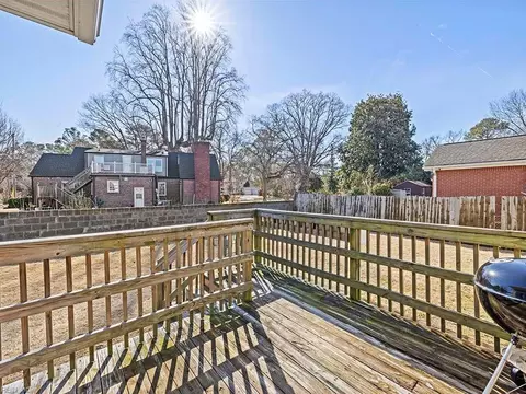 Exterior - 7808 Walters Dr, Norfolk, VA 23518 photo 2 of 8
