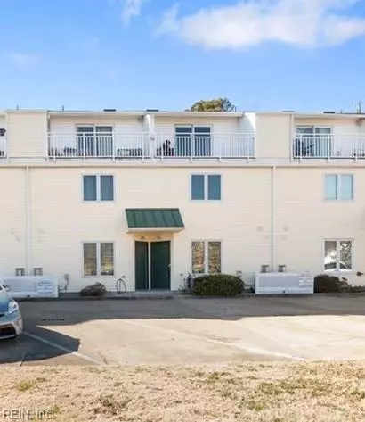 1720 Baltic Ave, Virginia Beach, VA 23451