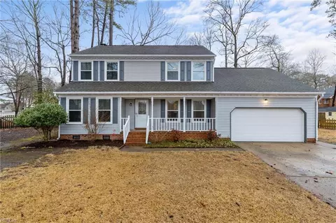 715 Hill Point Ct, Chesapeake, VA 23322