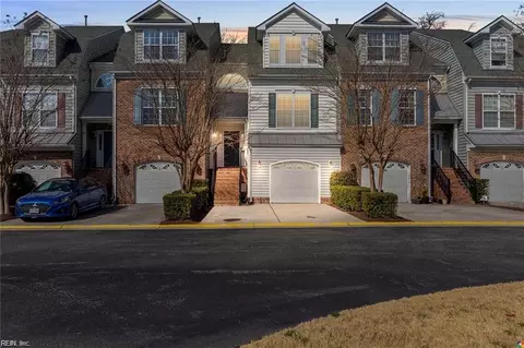 4408 Barkingdale Dr, Virginia Beach, VA 23462