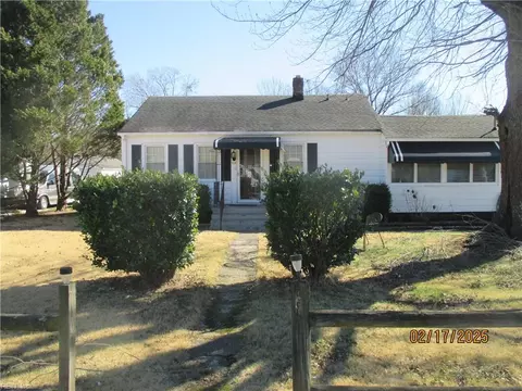 612 Hilton Blvd, Newport News, VA 23605