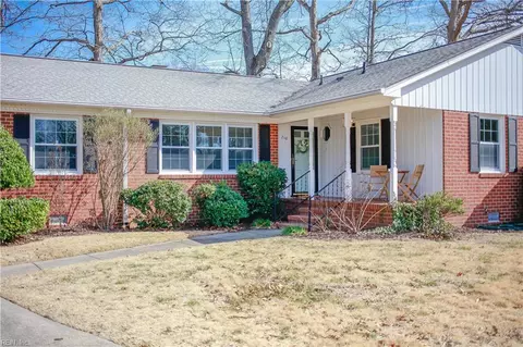 218 Shifting Log Dr, Hampton, VA 23669 photo 49