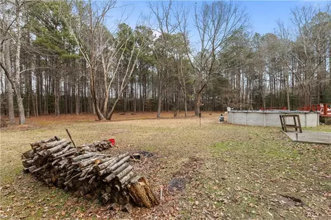 Exterior - 3820 Deer Path Rd, Suffolk, VA 23434 photo 8 of 8