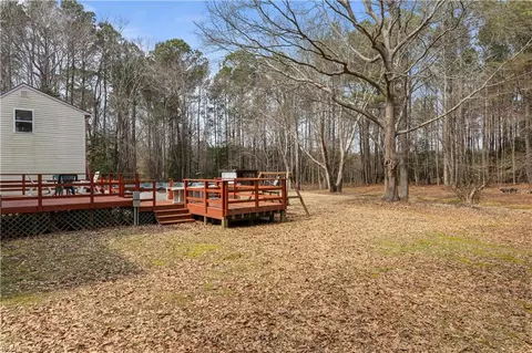 Exterior - 3820 Deer Path Rd, Suffolk, VA 23434 photo 6 of 8