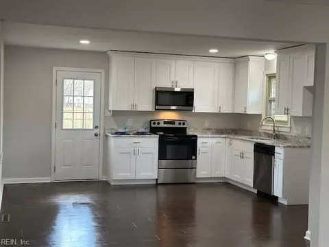 4017 Nina Dr, Chesapeake, VA 23321 photo 9