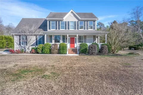 1737 Taft Rd, Chesapeake, VA 23322