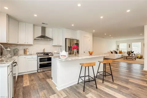 2433 Dunning Arch Arch, Virginia Beach, VA 23456