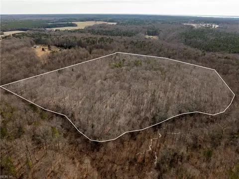 15 Ac Lockmorr Ln, Gloucester, VA 23061