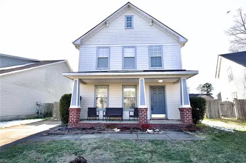 307 Pointe Ct, Newport News, VA 23601