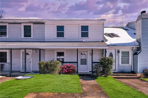 3224 Creekside Dr, Virginia Beach, VA 23453