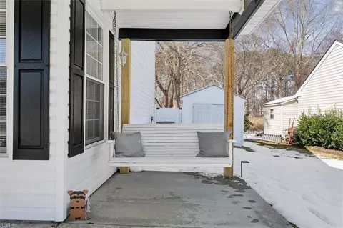 137 Treslyn Trce, Hampton, VA 23666 photo 3