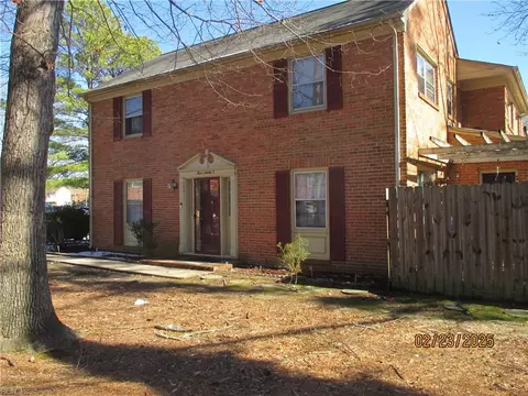 390 Deputy Ln #F, Newport News, VA 23608
