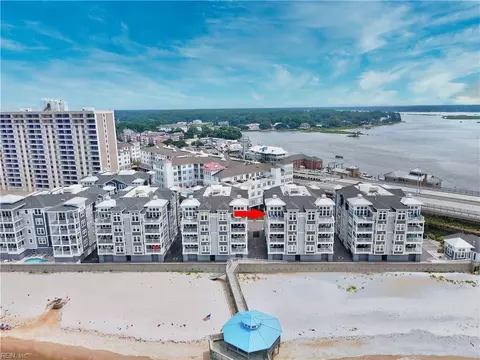 2317 Point Chesapeake Quay Quay #5012, Virginia Beach, VA 23451