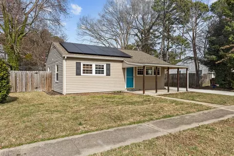 2410 Youngman Rd, Chesapeake, VA 23323