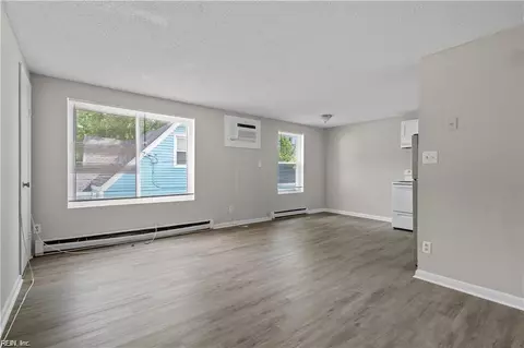 6249 Alexander St, Norfolk, VA 23513